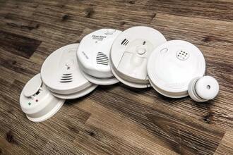 Choosing the right smoke detector can be confusing. Hobart Power Fix can help.